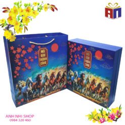 Hộp đựng quà Mã đáo thành công